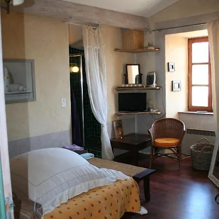 D'hotes La Romarine *